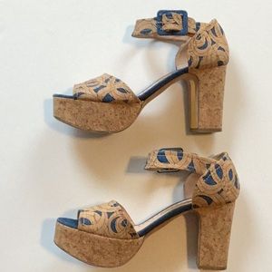 Rupert Sanderson Italian heels blue & cork color ankle strap.